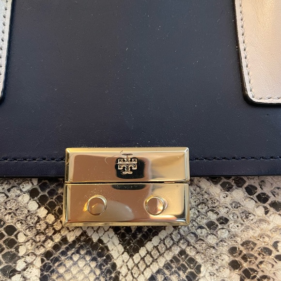 Authentic Tory Burch Handbag - Picture 2 of 8